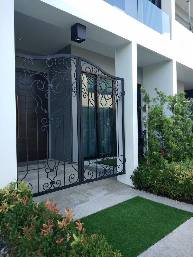 Private Pool Villa Kamala Regent By Ppf Exterior photo