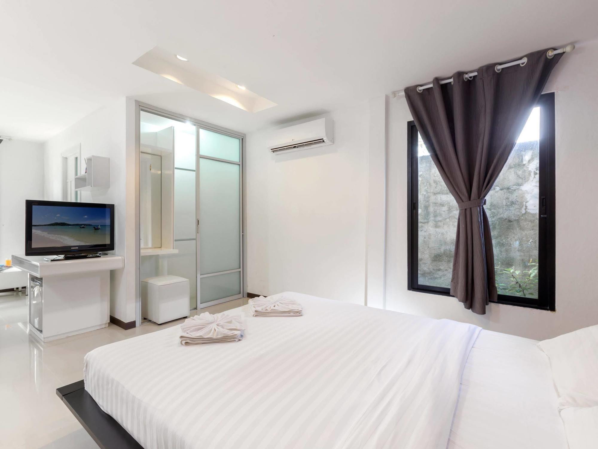 Private Pool Villa Kamala Regent By Ppf Exterior photo